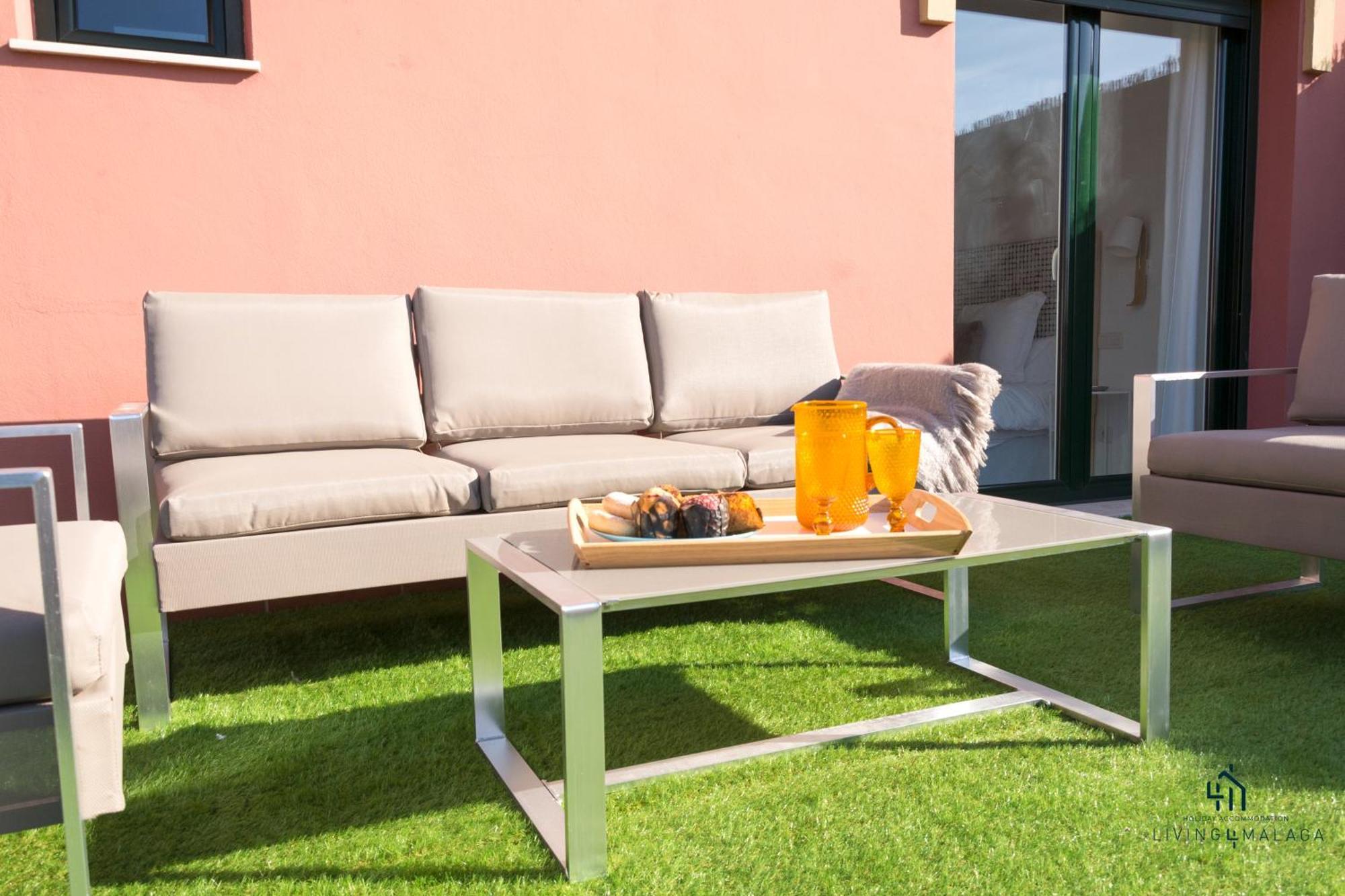 Apartament Living4Malaga Blue Bay Zewnętrze zdjęcie